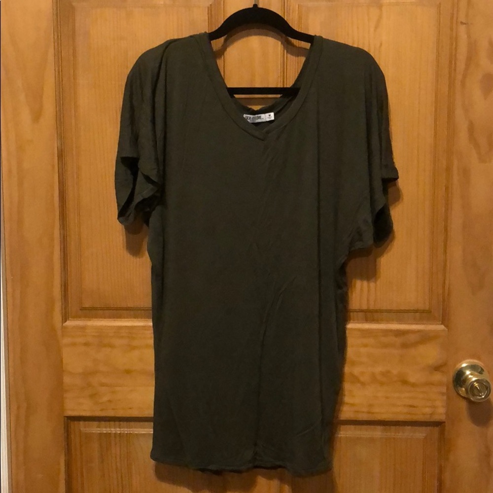 Dolman tee